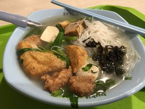 Yong Tao foo  at Dong Shun Vegetarian 東顺素食 in West Singapore
