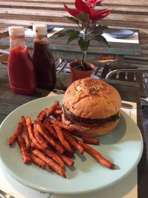 Forever burger with fries at Forever - Polanco in Mexico City