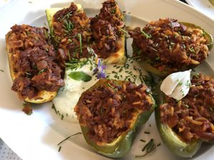 Gefüllte Zucchini und Paprika  at Bio-Wirtshaus Zum Fliegerbauer on Stelzlhof in Passau