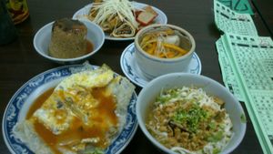 food at Xiū Yuán SùShí 修圓素食 Sho Yuan Su Shih in Taipei