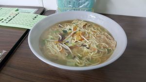 (Vegetarian) seafood soup was delicious at Xiū Yuán SùShí 修圓素食 Sho Yuan Su Shih in Taipei