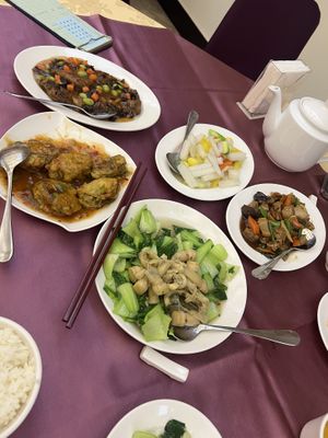   at Kuan Shih Yin Su Shih in Taipei