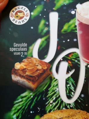 Speculaas cake at Bagels & Beans in Apeldoorn