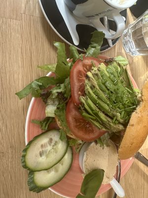 Great impromptu stop! I was delighted to see so many vegan bagels and cream cheese options. Way to normalize it!! The service was outstanding!!  at Bagels & Beans in Deventer