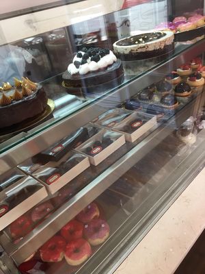 Tortas y alfajores at Sablee Pasteleria Vegana in Buenos Aires