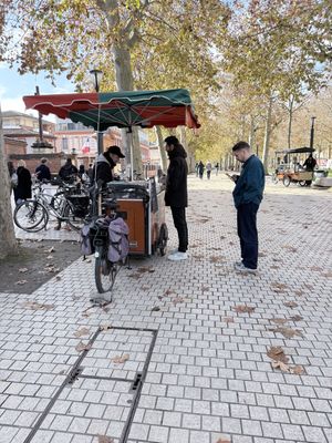   at Velo Vege Food Bike in Toulouse