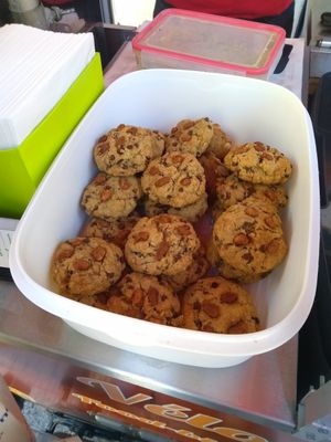 Their cookies for dessert I never tried them at Velo Vege Food Bike in Toulouse