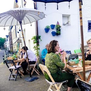 Outside terrace at Bijzonder in Maastricht