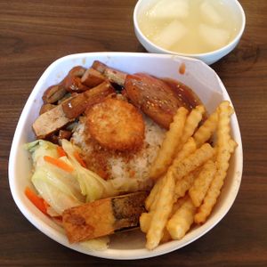 Great variety and really yummy for $120 at Quán Zhēn SùShí 全真素食 in Taipei