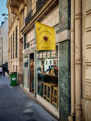 New flag at Ara Chocolat in Paris