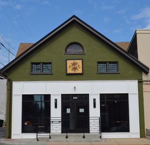 my friend and i (both vegans) traveled 2 hours to try out this place and it did not disappoint. This place was so aesthetically pleasing, the food was so tasty. (there was even chocolates cale with peanut butter icing ) We will definitely be back!  at Root in Lancaster