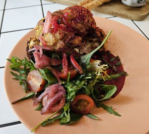 'Roasted cauliflower' (15€) at Kohvik Must Puudel in Tallinn