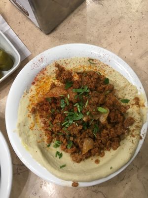 Hummus with vegan shawarma  at Hummus Eliyahu - Yokneam in Yokneam