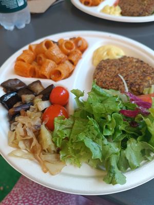 Daily mix at Basilico Food - Via Massarenti in Bologna