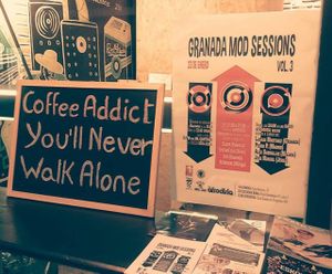 Street bar at Dulcimena Coffee & Go in Granada