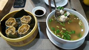 Dimsum was fair.. Tom yum soup was nothing like Tom yum at all, just sweet-sour VNESE soup but was delicious at Homefood - Truc Khe in Hanoi