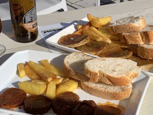 Platos  at Mini Circular Bar in Valladolid