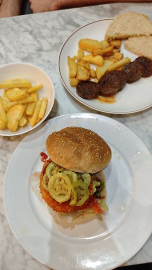  at Mini Circular Bar in Valladolid