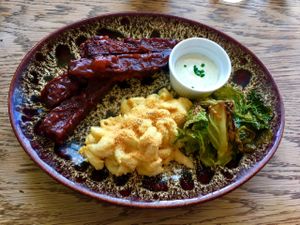 BBQ 'ribs' with mac and cheeze at Make No Bones in Sheffield