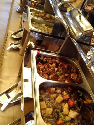 hot dishes for the buffet 1 at Wenshu Temple Restaurant 心香 in Chengdu