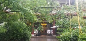 Outside reataurant at Wenshu Temple Restaurant 心香 in Chengdu
