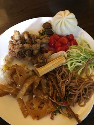 Buffet selection  at Wenshu Temple Restaurant 心香 in Chengdu