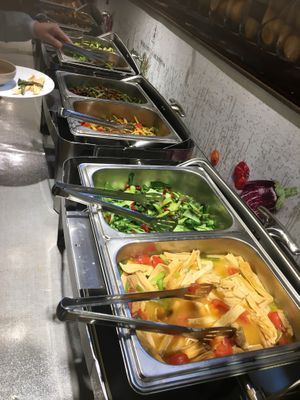 Hot bar at Wenshu Temple Restaurant 心香 in Chengdu