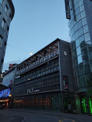 Outside at Hiltl - Dachterrasse in Zurich