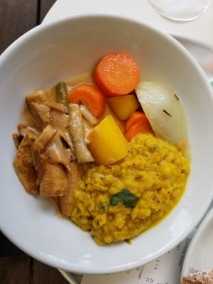 Red lentils, Penang curry, carrots, fennel at Hiltl - Dachterrasse in Zurich