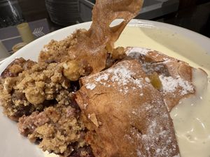 crumble  at Hiltl - Dachterrasse in Zurich