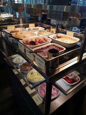 Buffet at Hiltl - Dachterrasse in Zurich