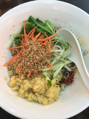 Before mixing  at Hé Shùn Xiāng 和順鄉雲南特色素食 in Taipei