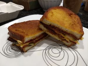 Midnight Miami at Chive Kitchen in Farmington