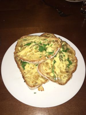 ”Cheesy” garlic bread from the vegan menu at Farelli's Trattoria in Queenstown