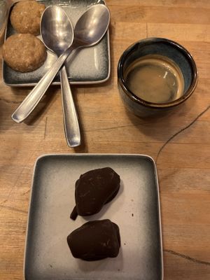 Espresso met bonbons  at Bloem in Amsterdam