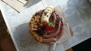 Cacao smoothie bowl at 42 Juice in Brighton