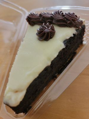 Very good! Black and white. Vegan at Celicioso - Hortaleza in Madrid