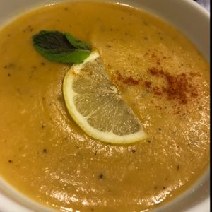 lentil soup photo by Niki Riga  at Loving Hut  in Moscow