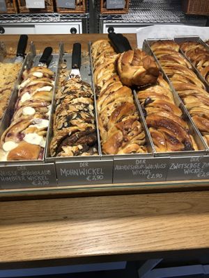 Buns buns buns at Die Mehlwerkstatt in Cologne