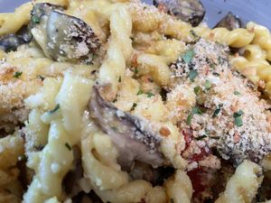 Mac with mushrooms and Mama Lil’s peppers   at Pfriem Family Brewers in Hood River
