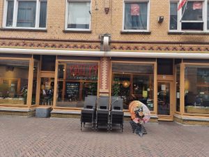 front (it was closed - evening) at Bagels & Beans in Enschede