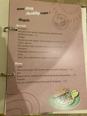the vegan bagels at Bagels & Beans in Enschede