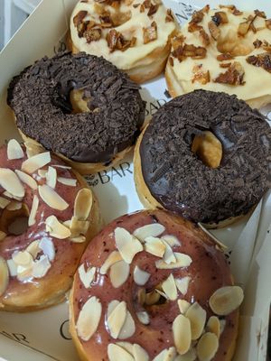 Mango Bacun, Double Chocolate, Blueberry Almond at Green Bar in Makati