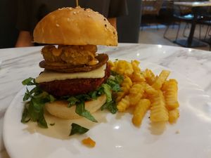 Bacon cheeseburger at Green Bar in Makati