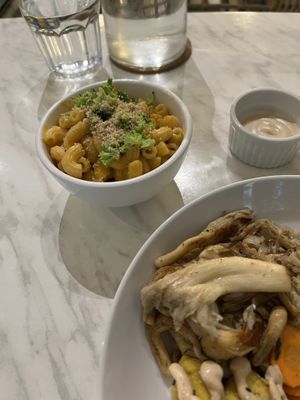 Mac n cheese broccoli   at Green Bar in Makati