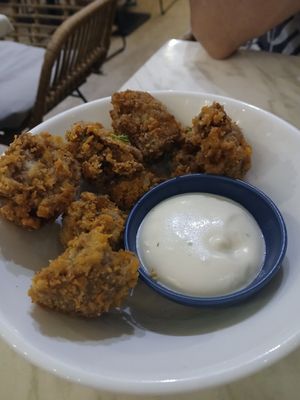 Popcorn chickun at Green Bar in Makati