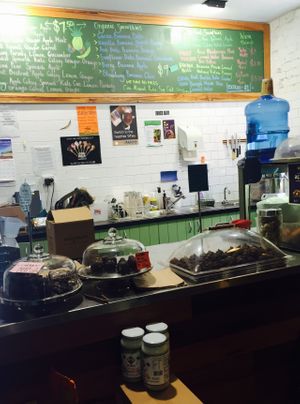 Juice and smoothie bar at Naturally on High in Thornbury