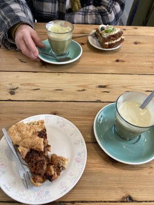 Vegan appeltaart ❤️   at By Lima in Haarlem