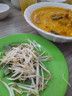Vegan curry at Quan Chay 103 in Ho Chi Minh City