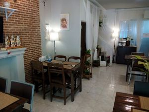 Inside View at Khun Churn in Chiang Mai